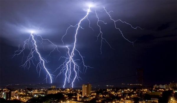 Bahia teve mais de 90 mil raios em apenas 48 horas