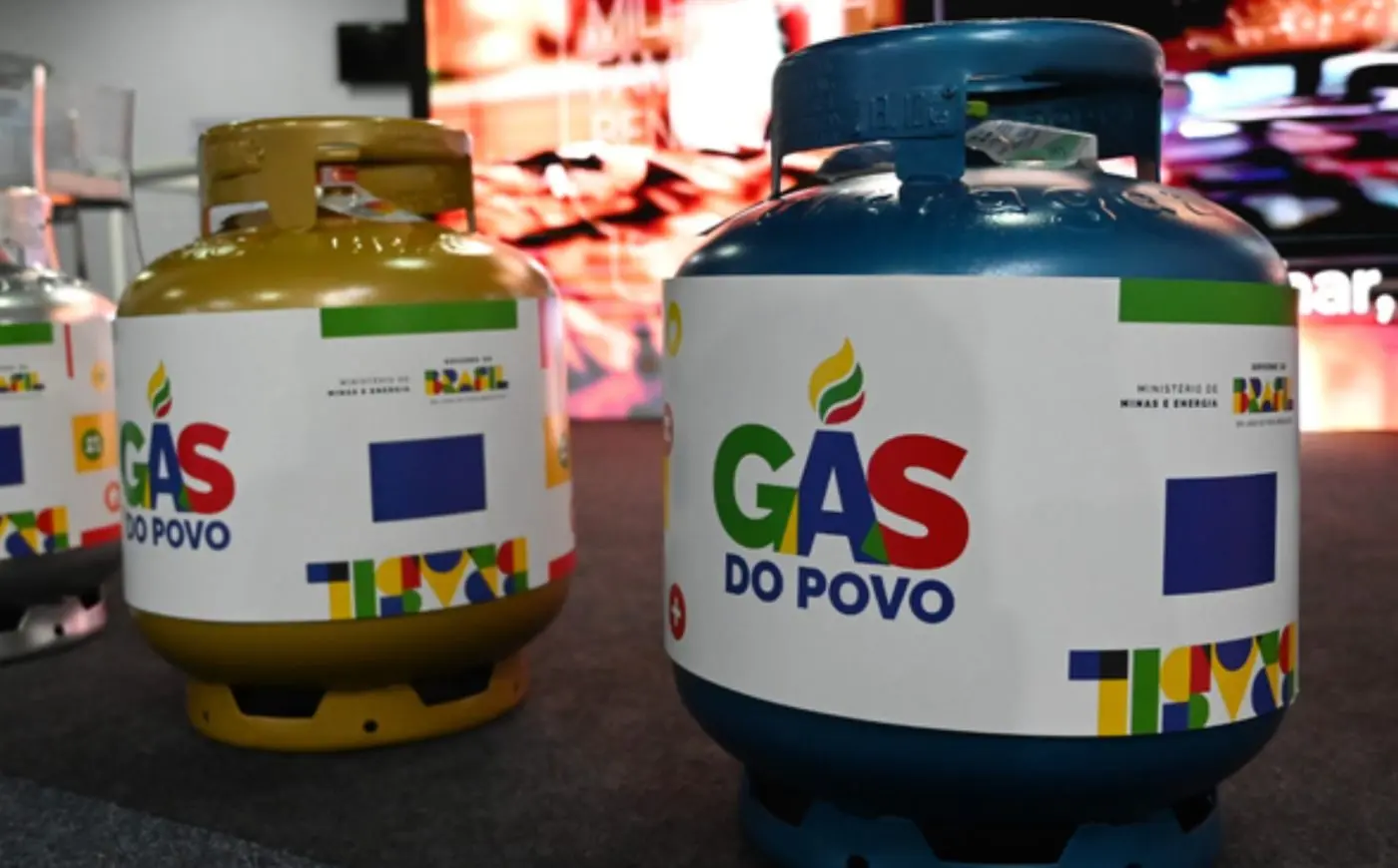 Gás gratuito chega a 1 milhão de famílias a partir de segunda-feira